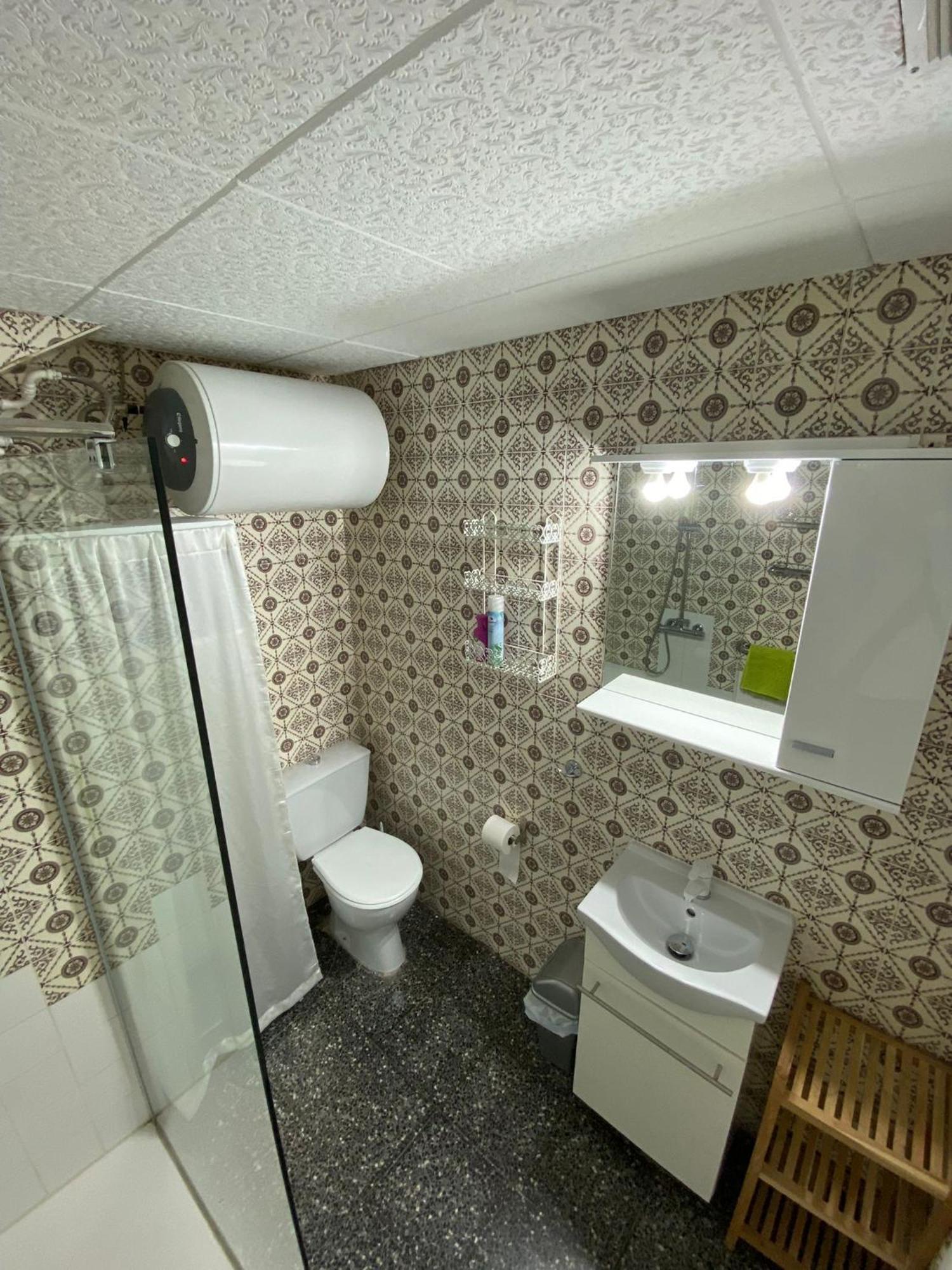 Studio Avec Piscine Et Parking Roses Exterior foto